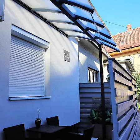 Wolf House Apartmán