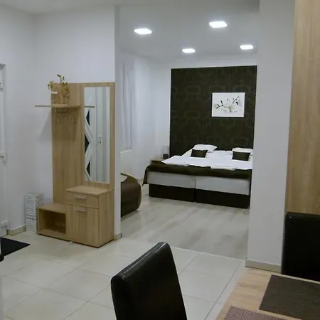 Wolf House * Zalaegerszeg