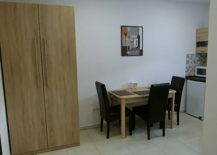 Lägenhet Wolf House Zalaegerszeg