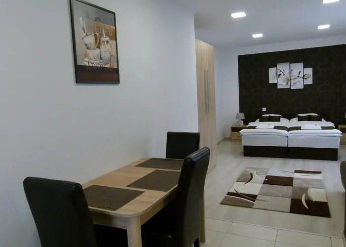 公寓 Wolf House 佐洛埃格塞格